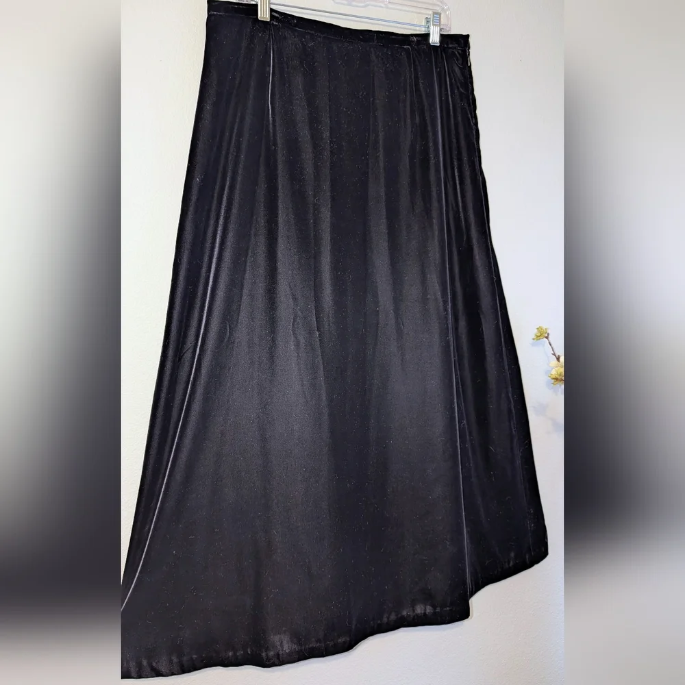 Vintage Talbots Womens Black Velvet Maxi Midi Skirt sz 16 A-line Classic Formal - Picture 3 of 7